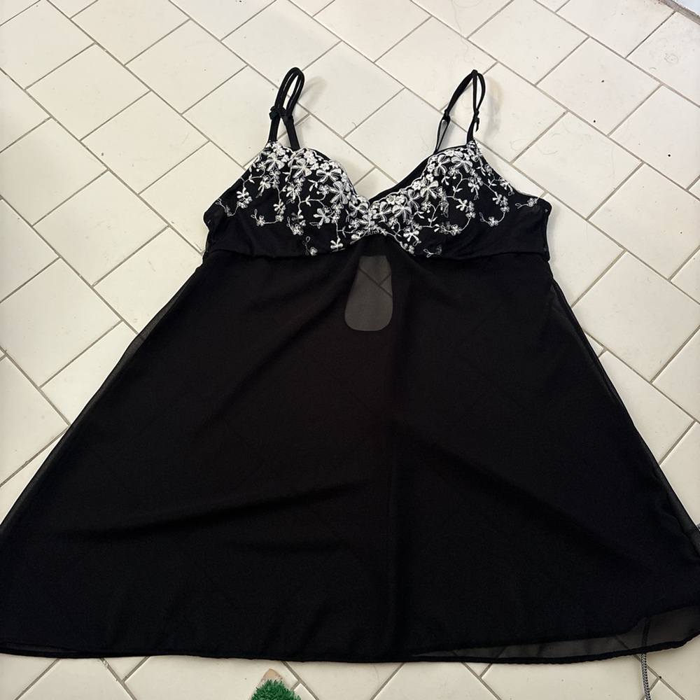Jezebel Black and White Lace Chemise with Adjustable Straps